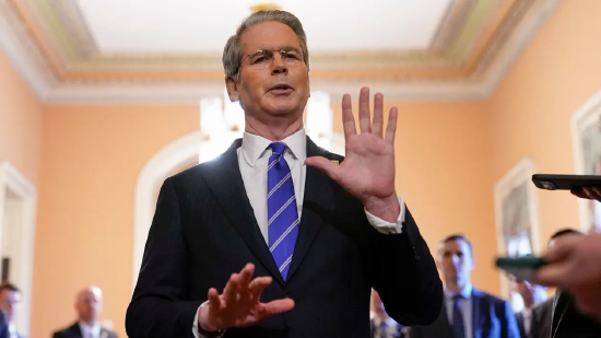 贝森特称对哈塞特执掌美联储的任何担忧都是“